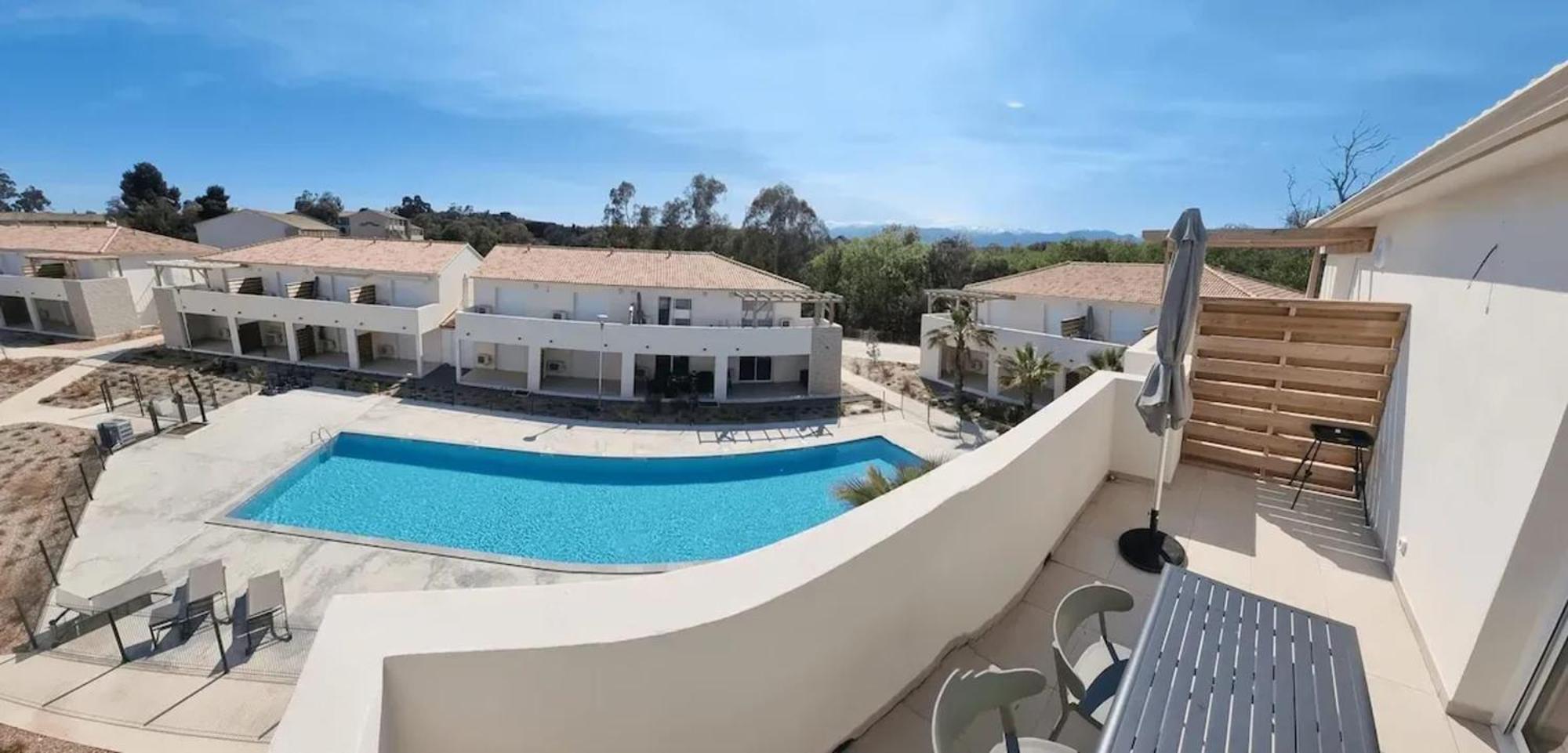 Convivial A Avec Piscine Apartment Linguizzetta